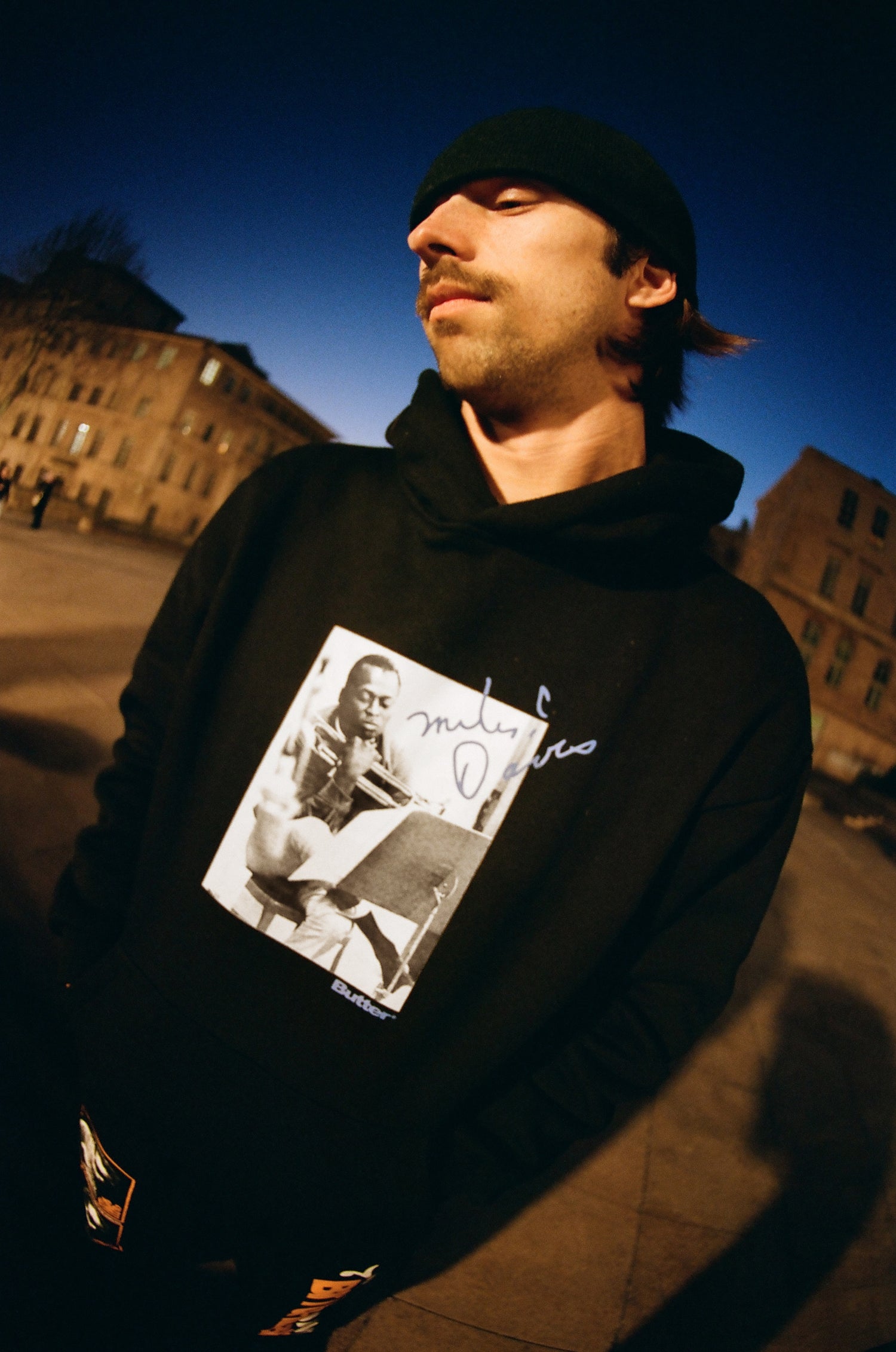 Kind Of Blue Pullover Hood, Black