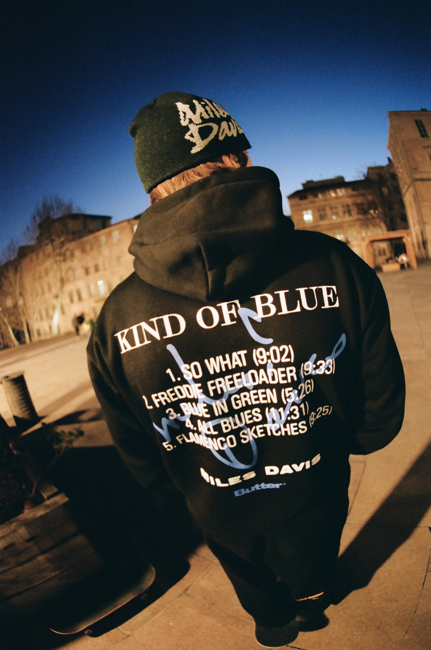 Kind Of Blue Pullover Hood, Black