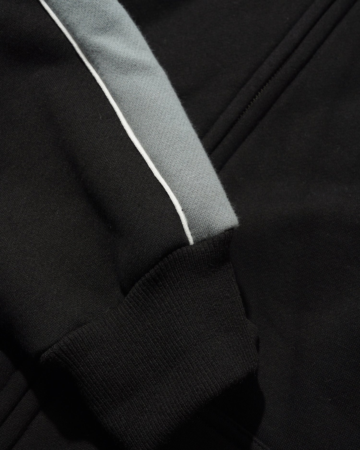 Connection Zip-Thru Hood, Black
