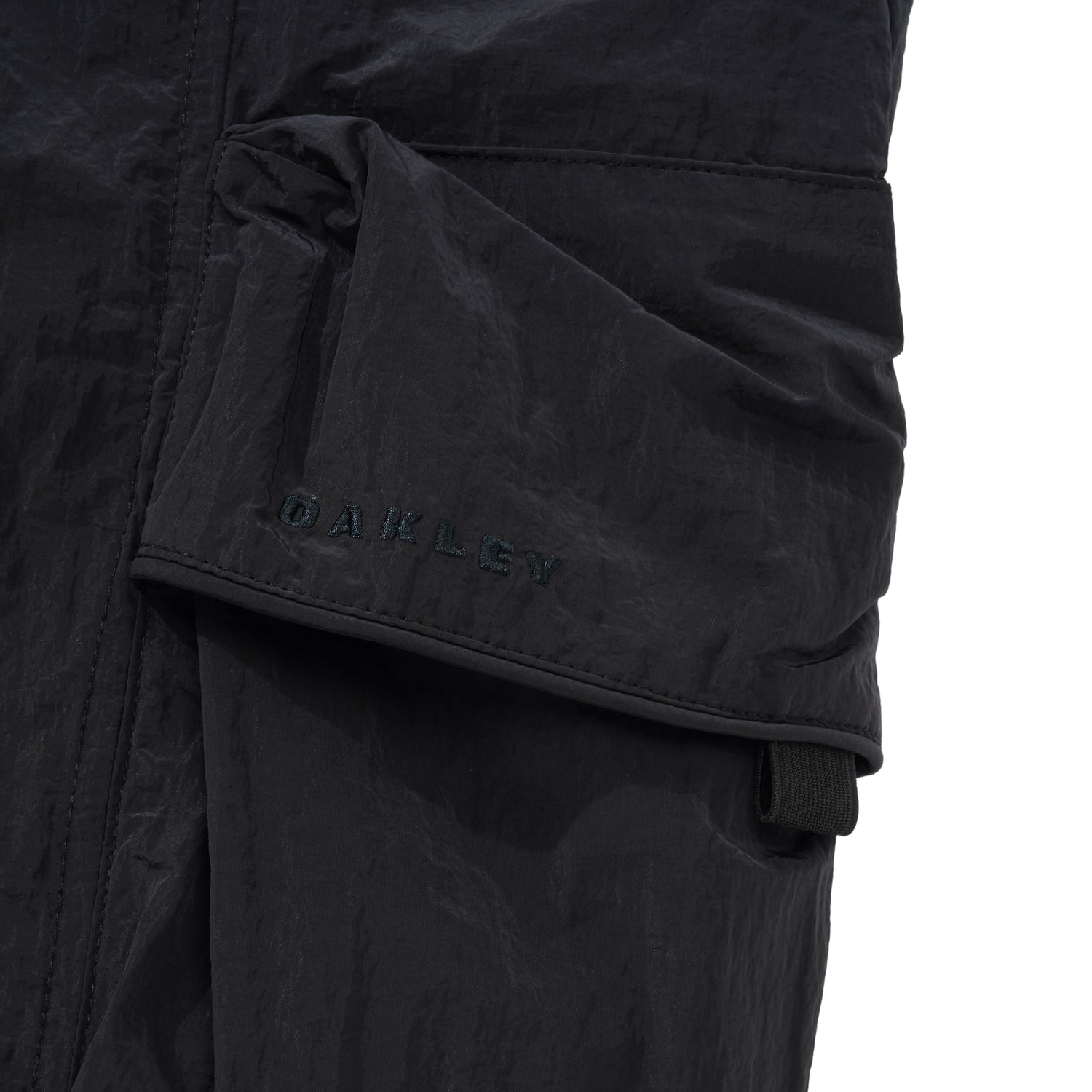 Reserve Cargo Short, Blackout