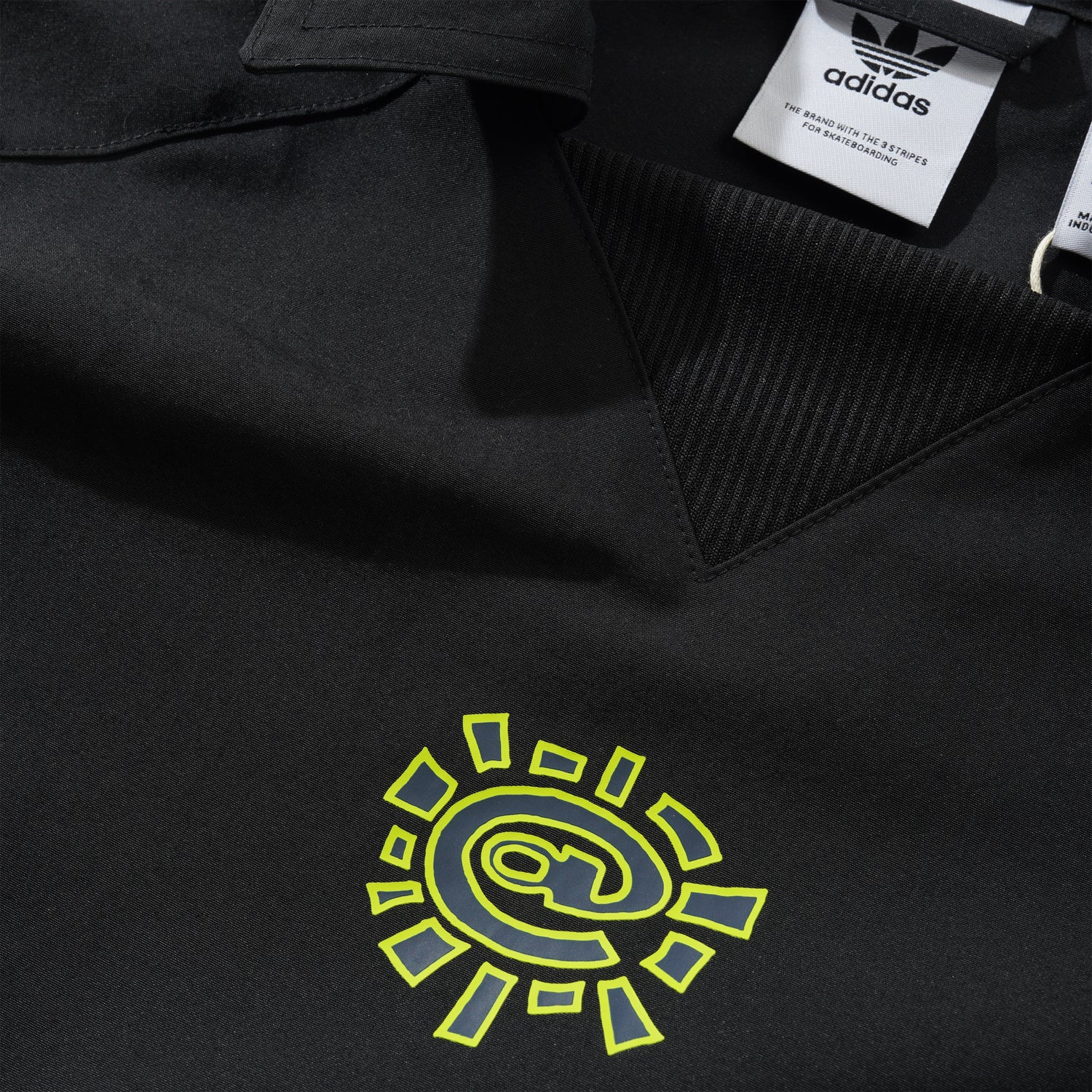 Always Track Jacket, Black / Semi Solar Slime