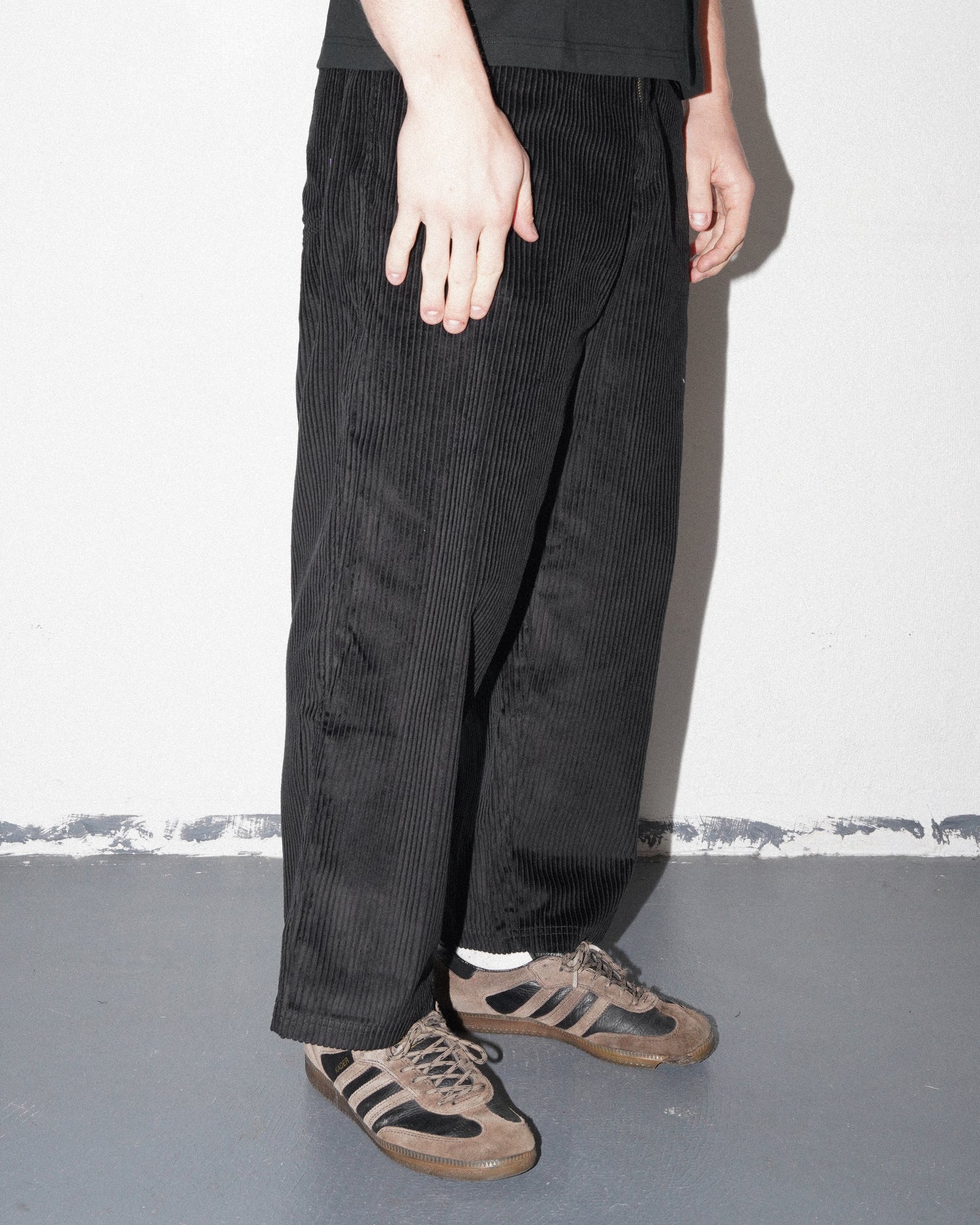 Relaxed Thick Corduroy Pants, Black