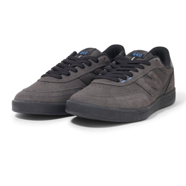 New Balance Numeric 440 V2, Dark Grey / Black
