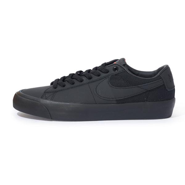 Nike SB Zoom Blazer Low Pro GT ISO, Triple Black