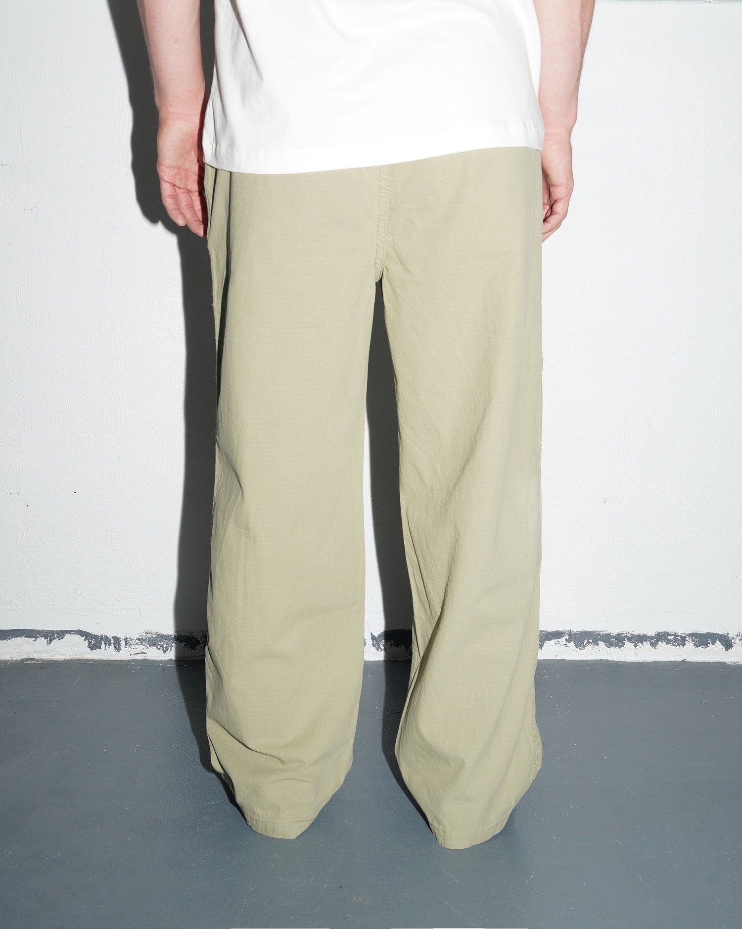 Onder Pant, Sage