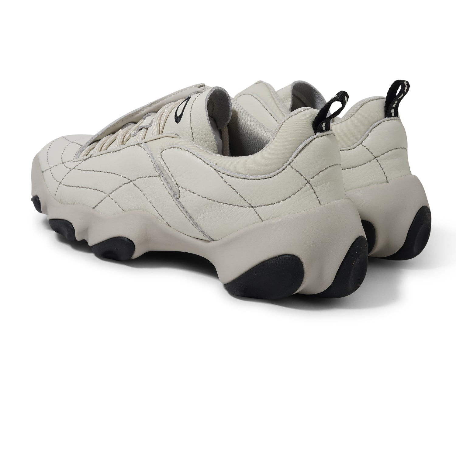 Flesh Warp, Vaporous Gray
