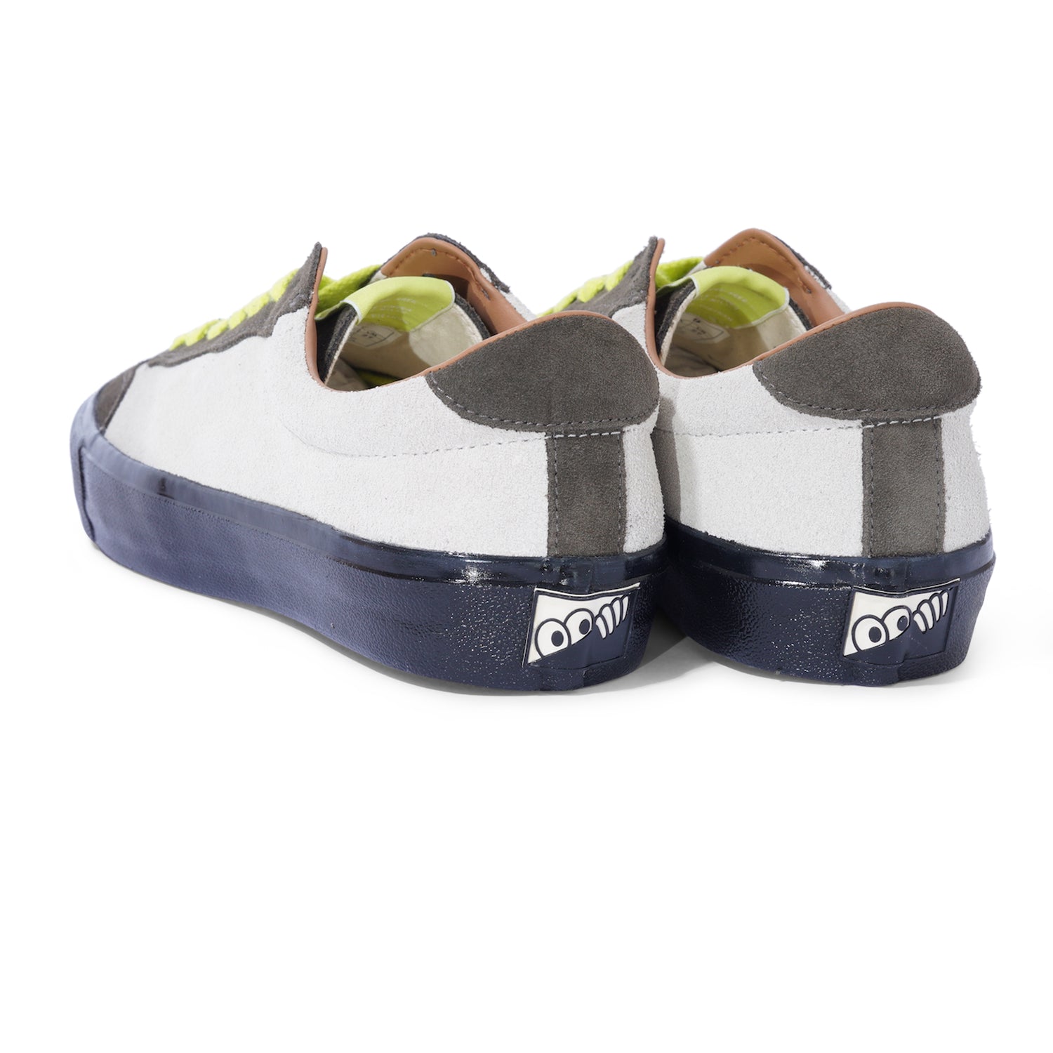 VM004 Milic Suede Lo, Olive / Cream / Black