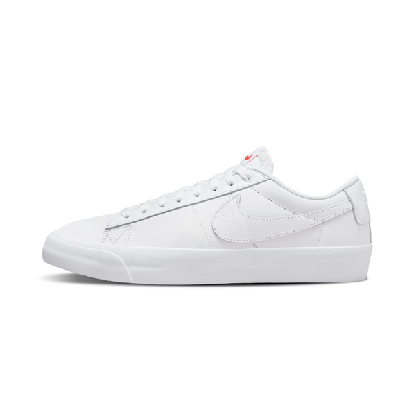 Nike SB Zoom Blazer Low Pro GT ISO, Triple White