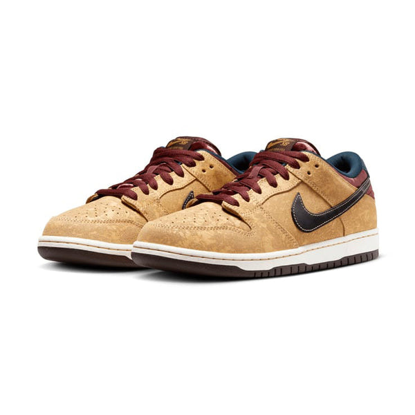 Nike SB Dunk Low Pro 'City of Cinema', Gold / Black / Dark Team