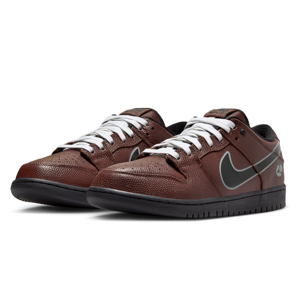 Nike SB Nike SB Dunk Low Pro x Limosine Skateboards, Brown / Black