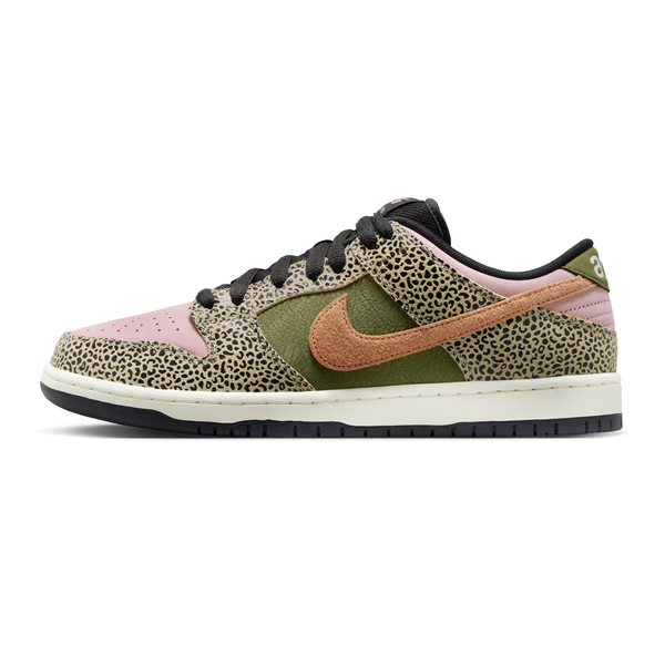 Nike SB Nike SB Dunk Low Pro x Arts-Rec Skateshop, Rust Pink / Rough Green