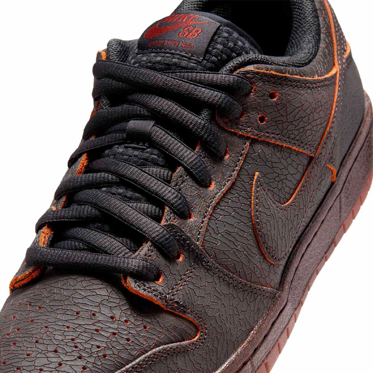 SB Dunk Low Pro 'Krampus', Dark Smoke Grey