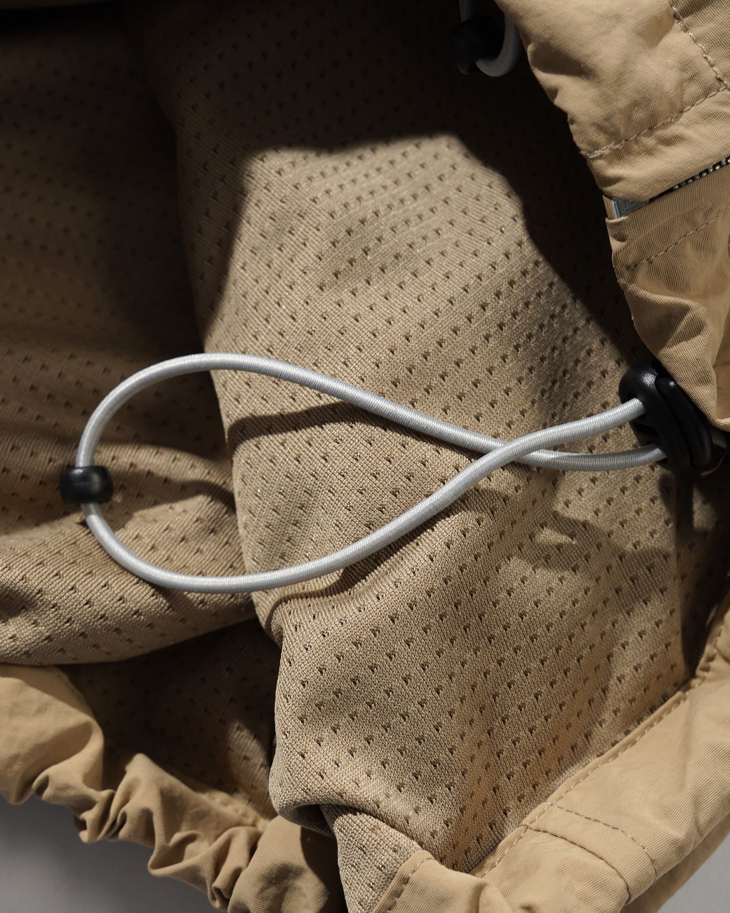 Avenue Jacket, Stone / White