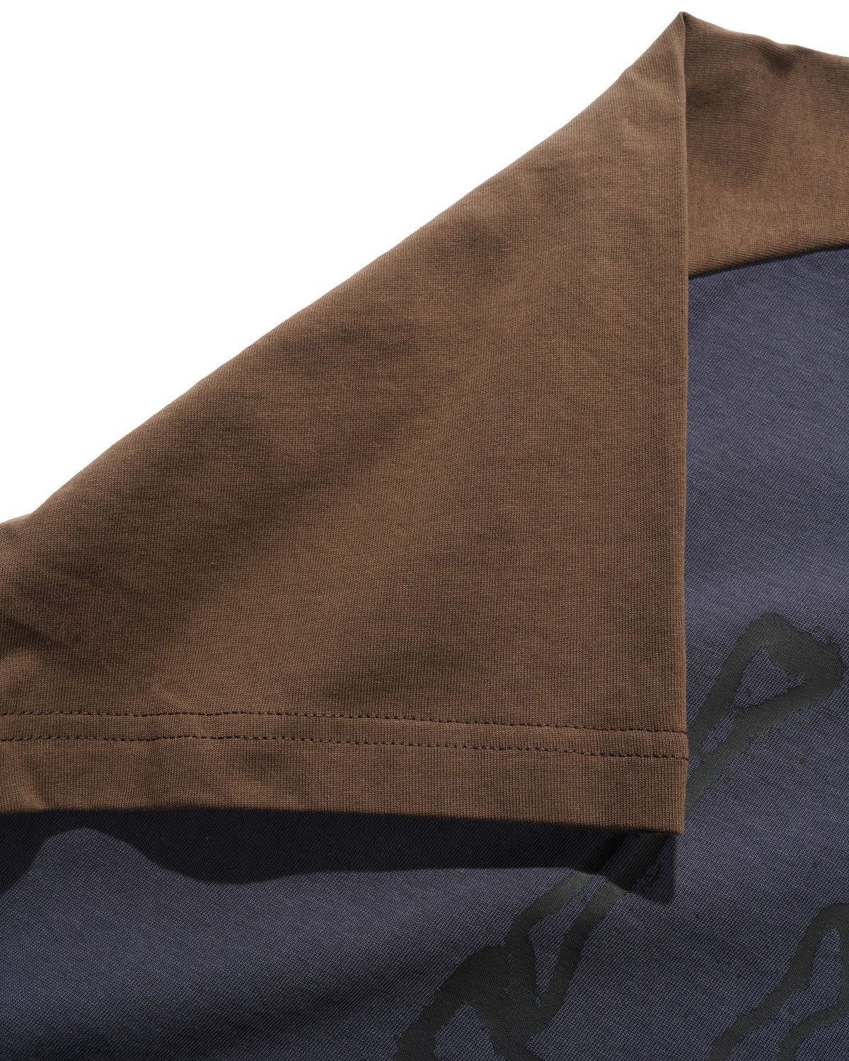 Bones Raglan Tee, Army / Brown