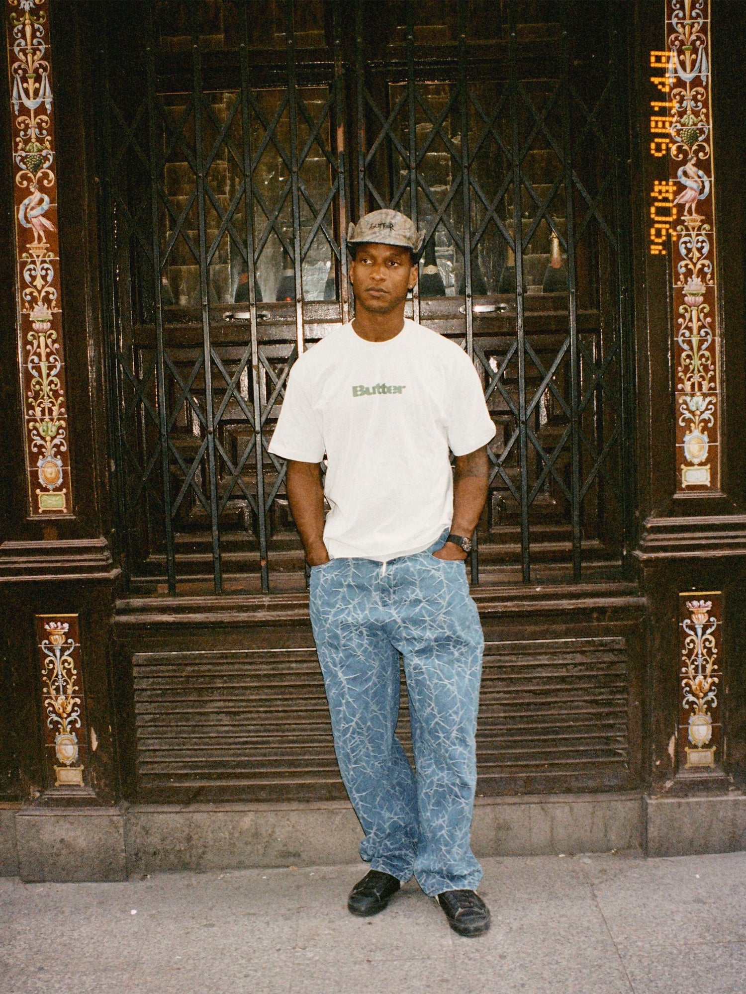Stencil Logo Tee, Pacific