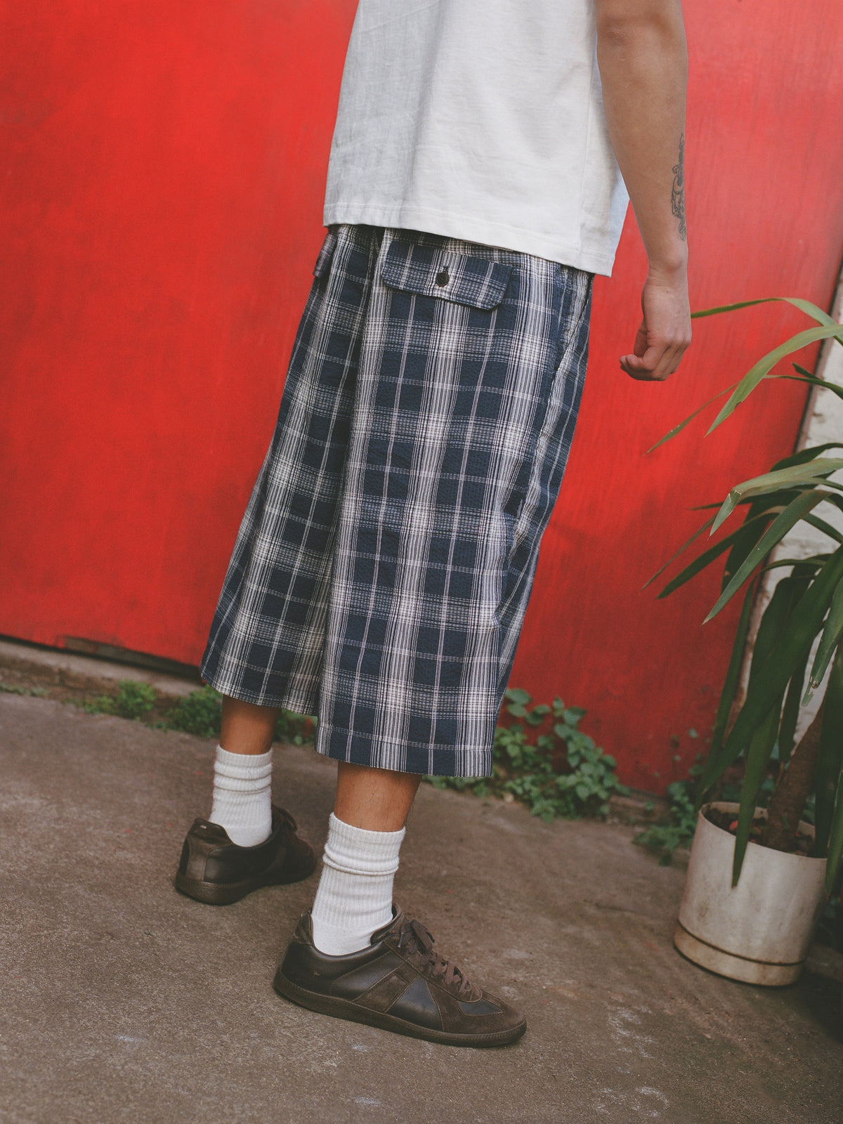 Pleated Shorts, Navy Plaid