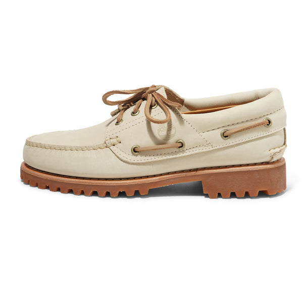 Timberland Authentics 3-Eye Classic Boat Shoe, Light Biege Nubuck