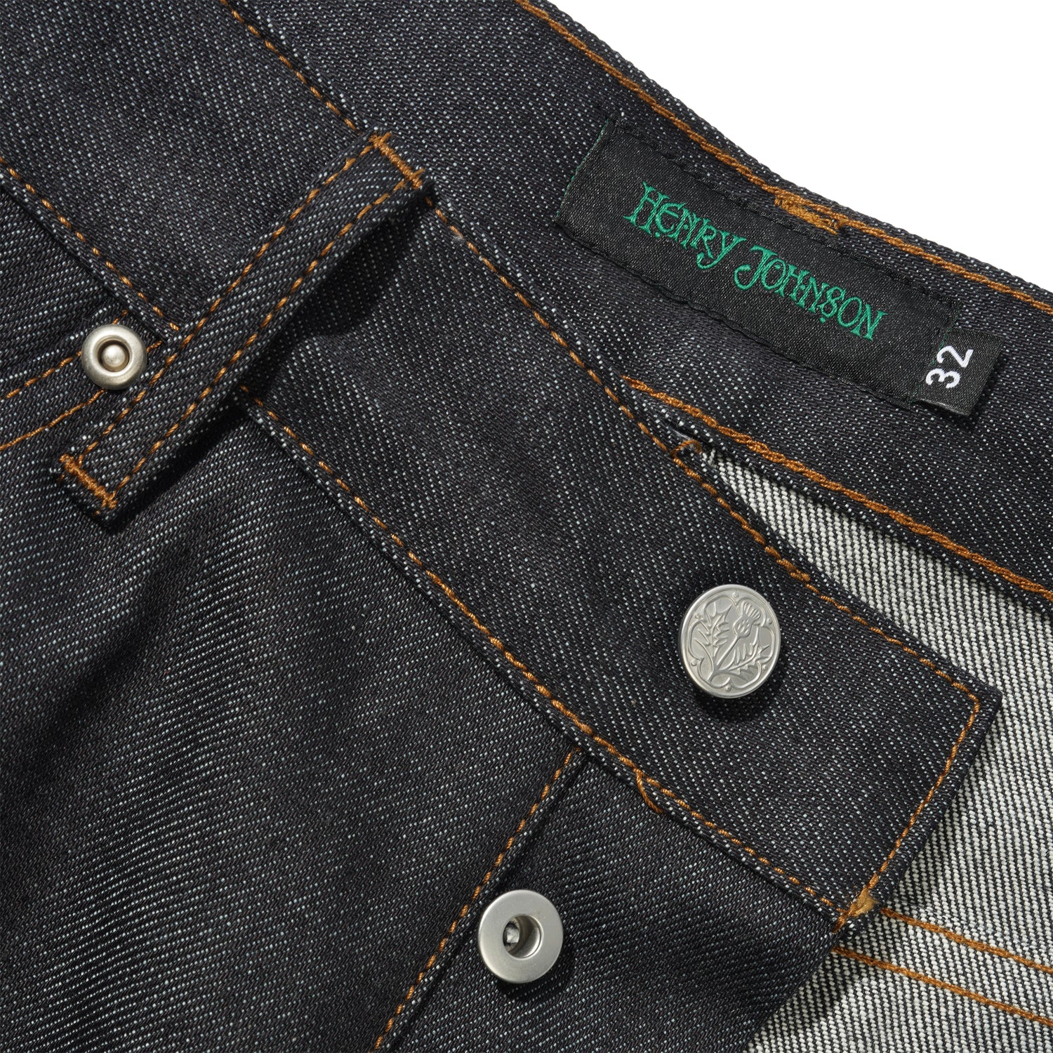 Studio Denim Jean, Raw