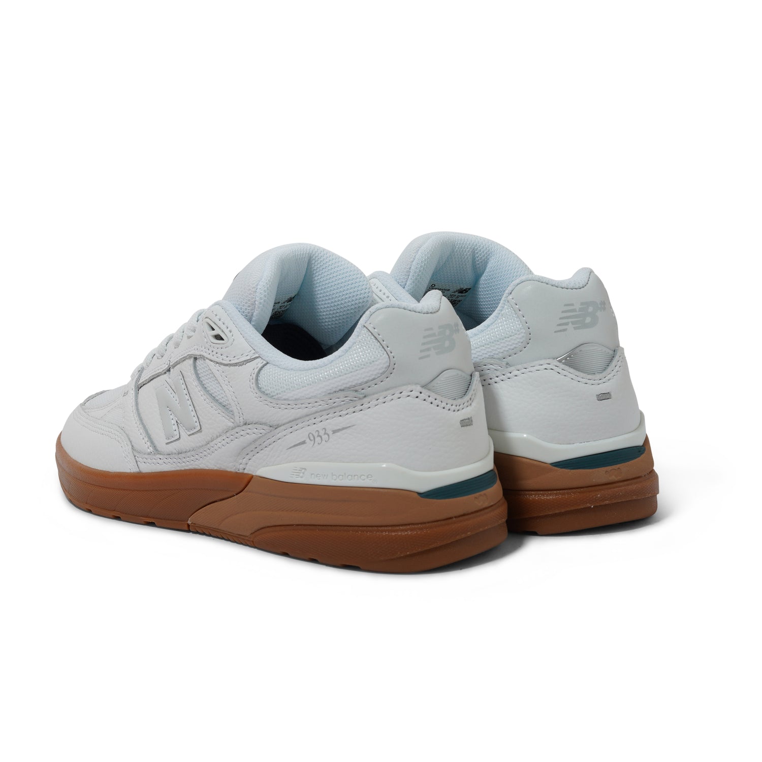 Numeric Reynolds 933, White / Gum
