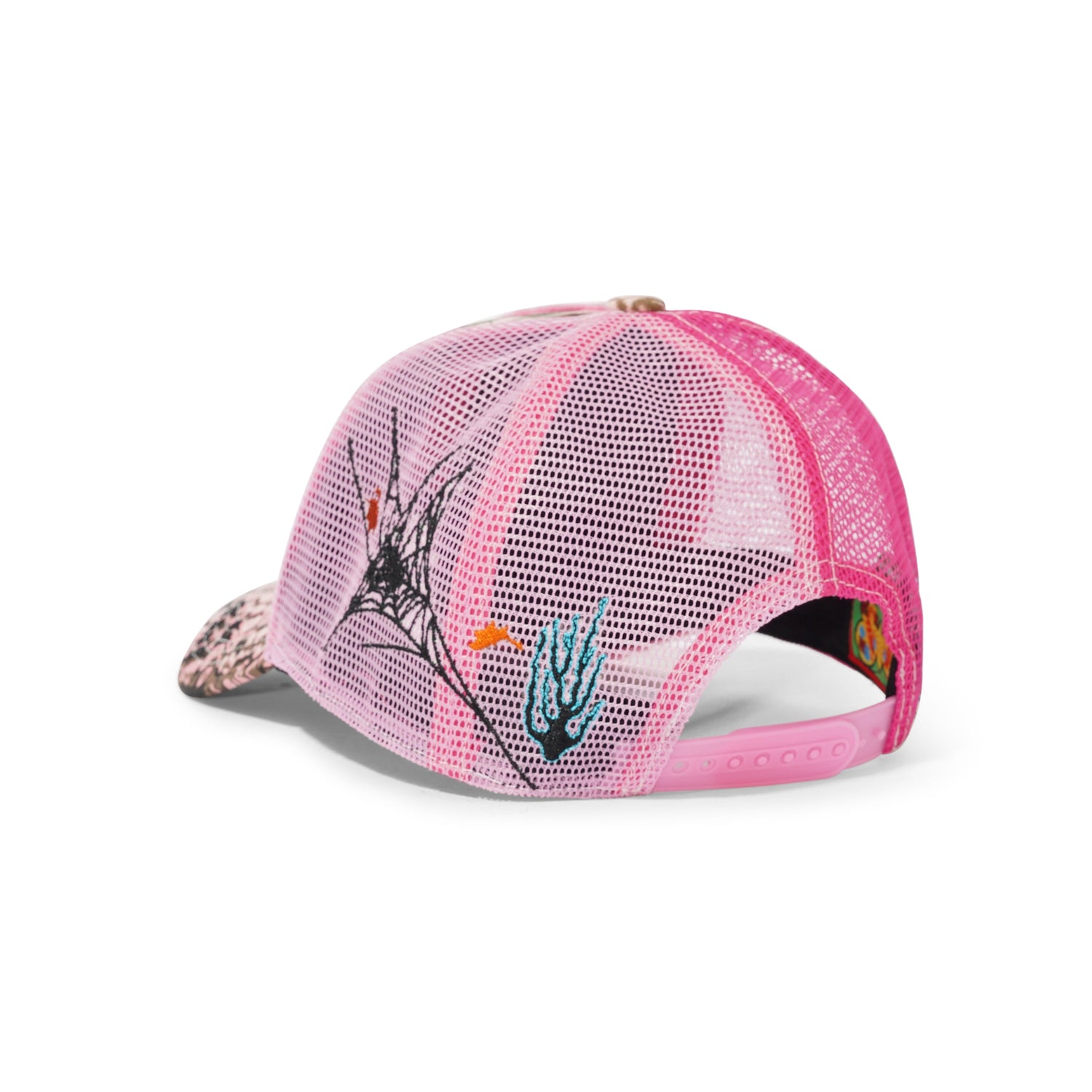 Biyu Trucker Hat, Pink Plush / Pink Camo