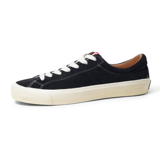 VM003 Suede Lo, White / Black