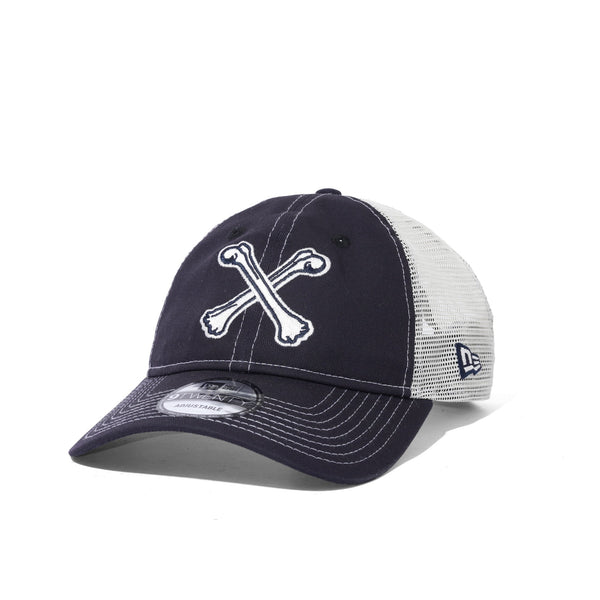 BoneshakerMTB Crossbones New Era 9TWENTY Trucker Hat, Navy / White