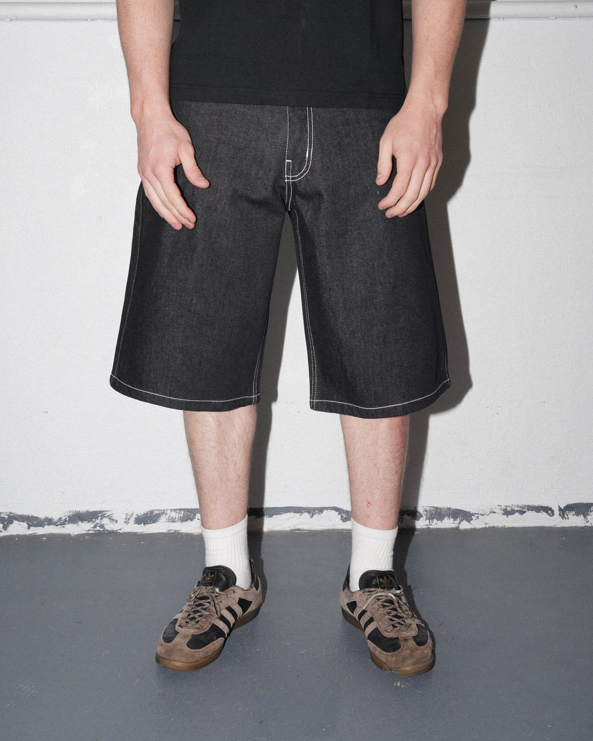 Back Pocket Print Denim Shorts, Black
