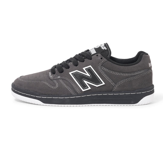 Numeric 480, Black Cement / White