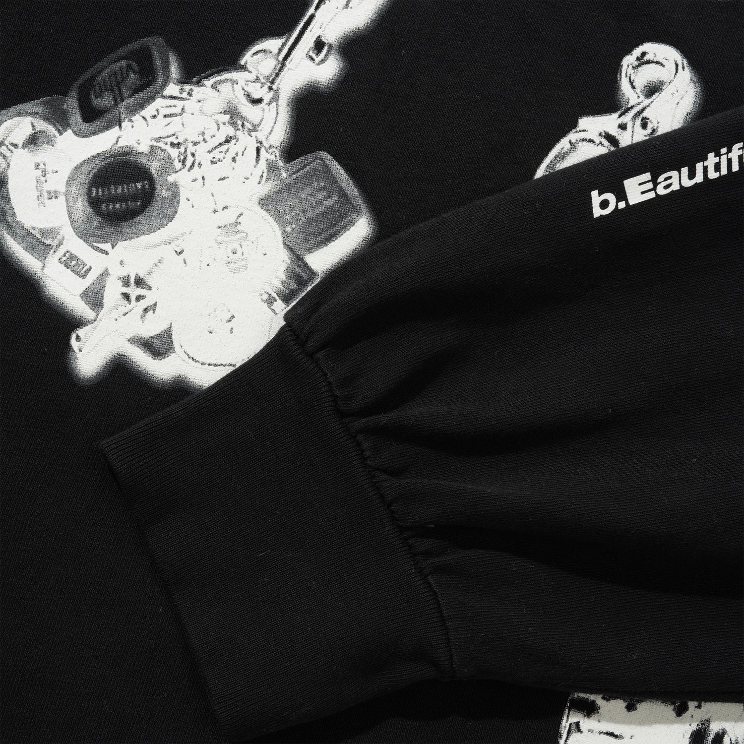 b.Eautiful x LEO GON'DO Chains LS Shirt, Black