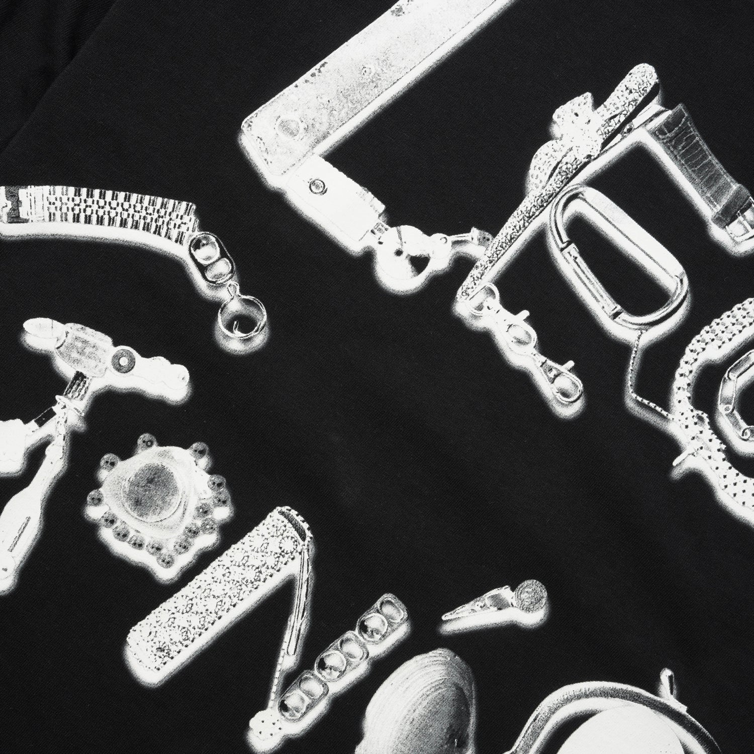 b.Eautiful x LEO GON'DO Chains LS Shirt, Black