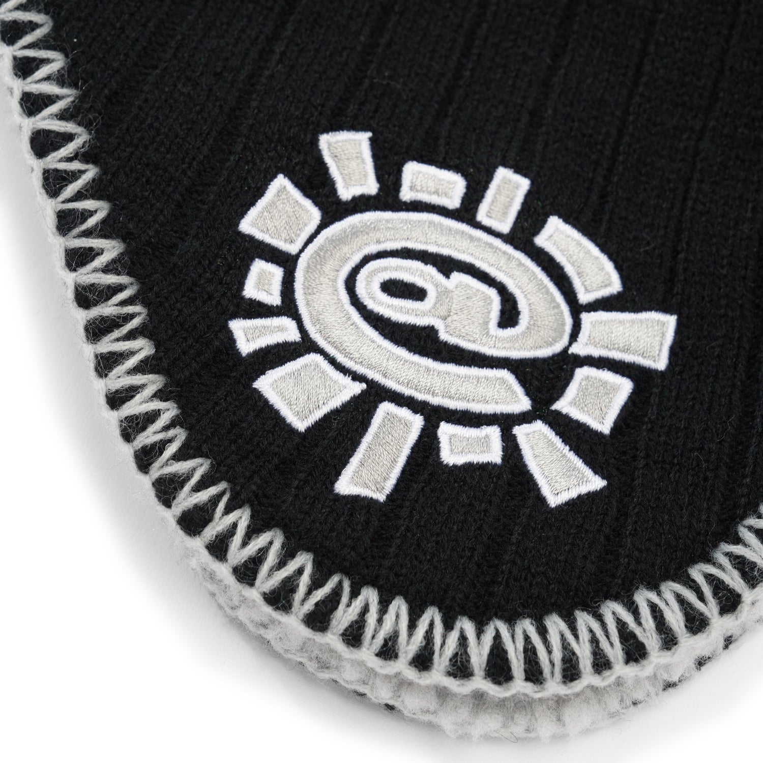 Reversible Ear Flap, Black / Grey