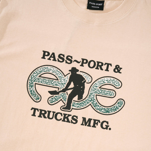 Pass~Port Hammertone Tee, Natural