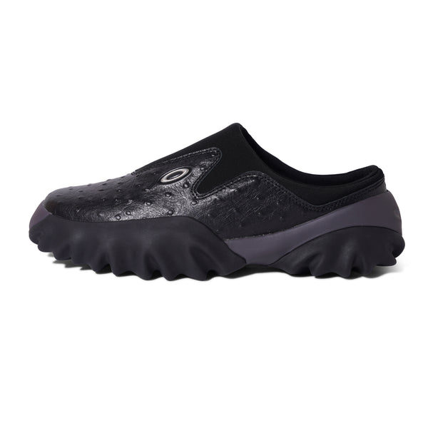 Oakley Factory Team Ostrich Chop Saw Mule, Black