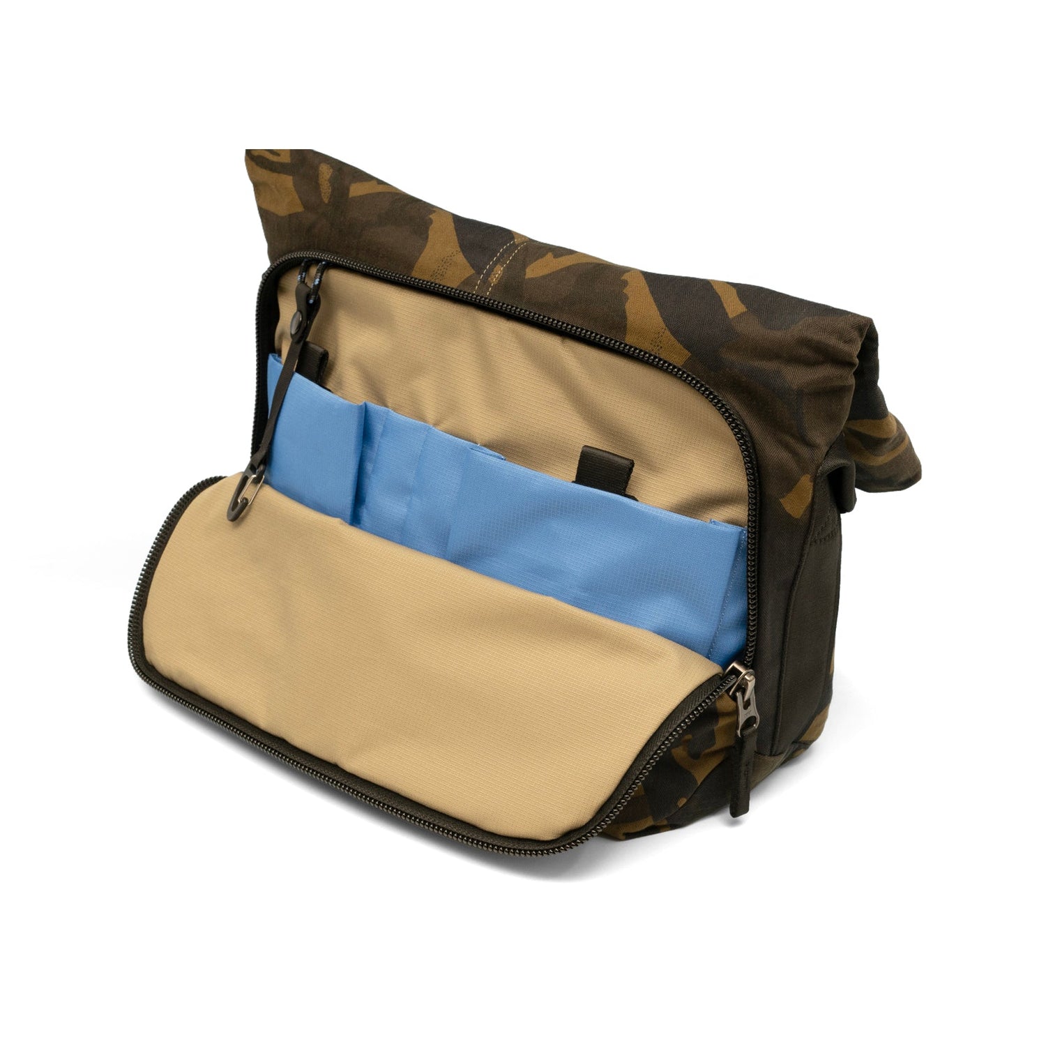 Chi Chi Day By Day, Kengo Camo