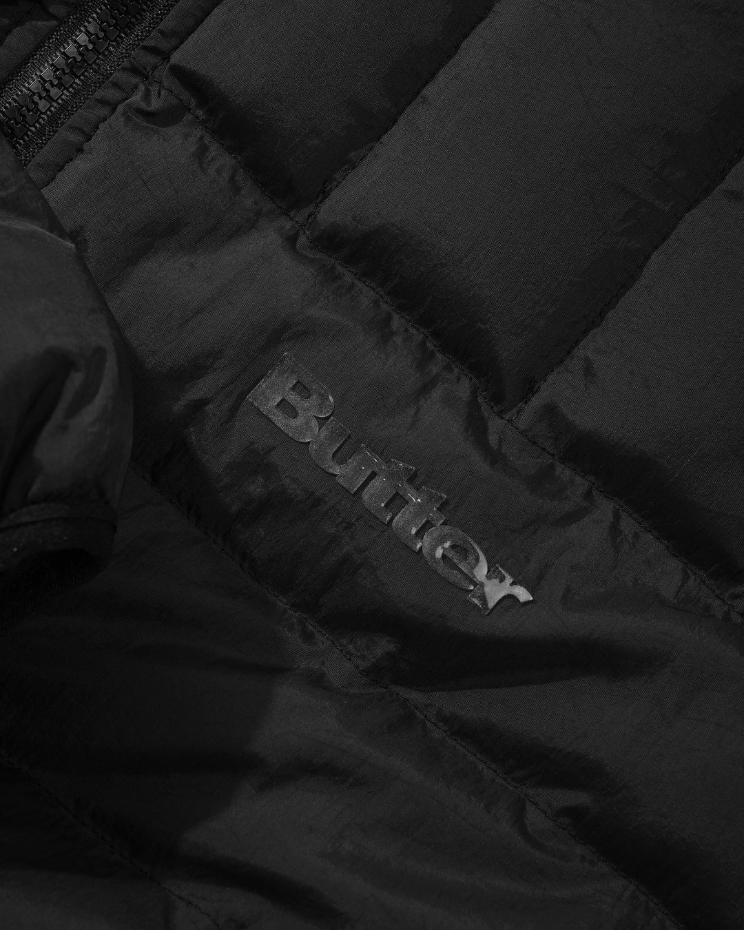 BUTTER HOODED ZIP-UP JACKET