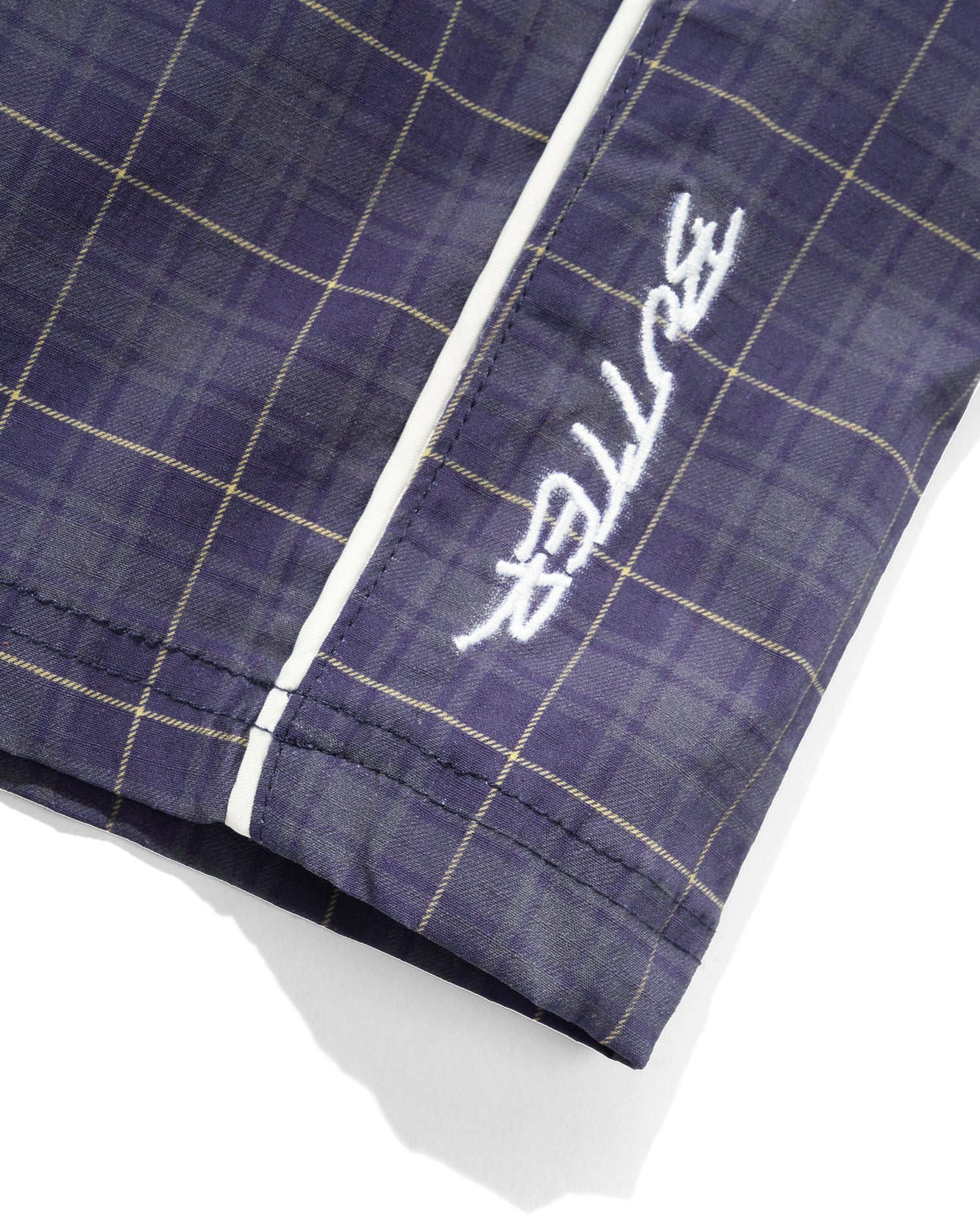 Main Shorts, Navy Plaid