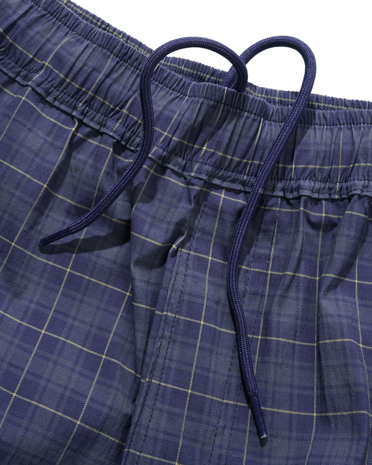 Main Shorts, Navy Plaid