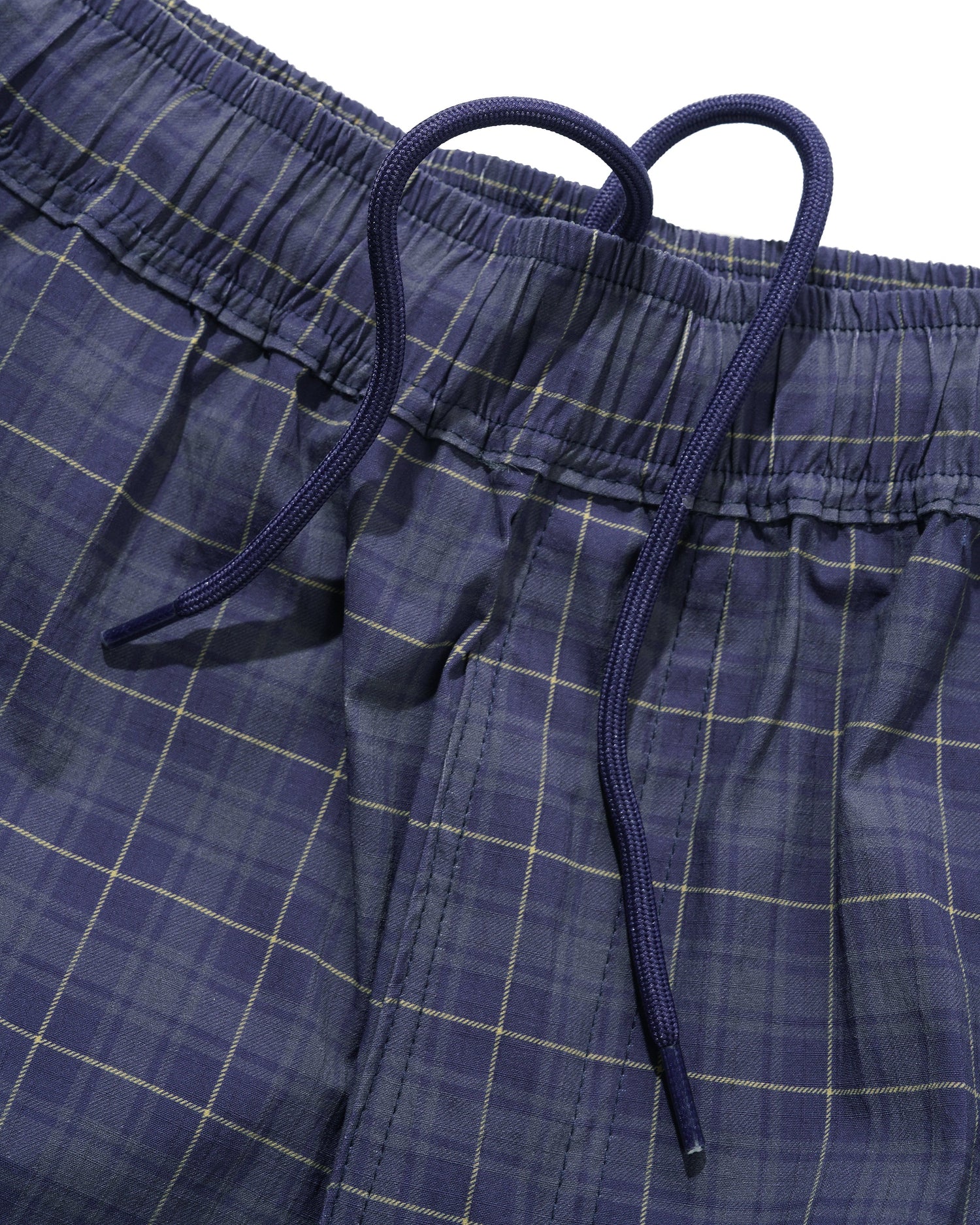 Main Shorts, Navy Plaid
