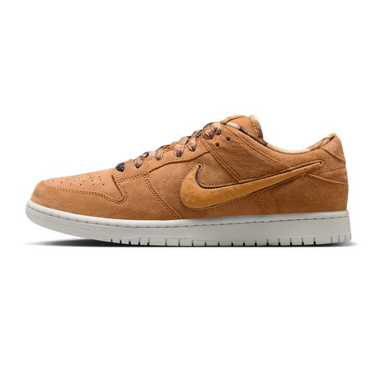 Note Manchester x Nike Dunk SB Low, Flax / Summit WhiteWhite