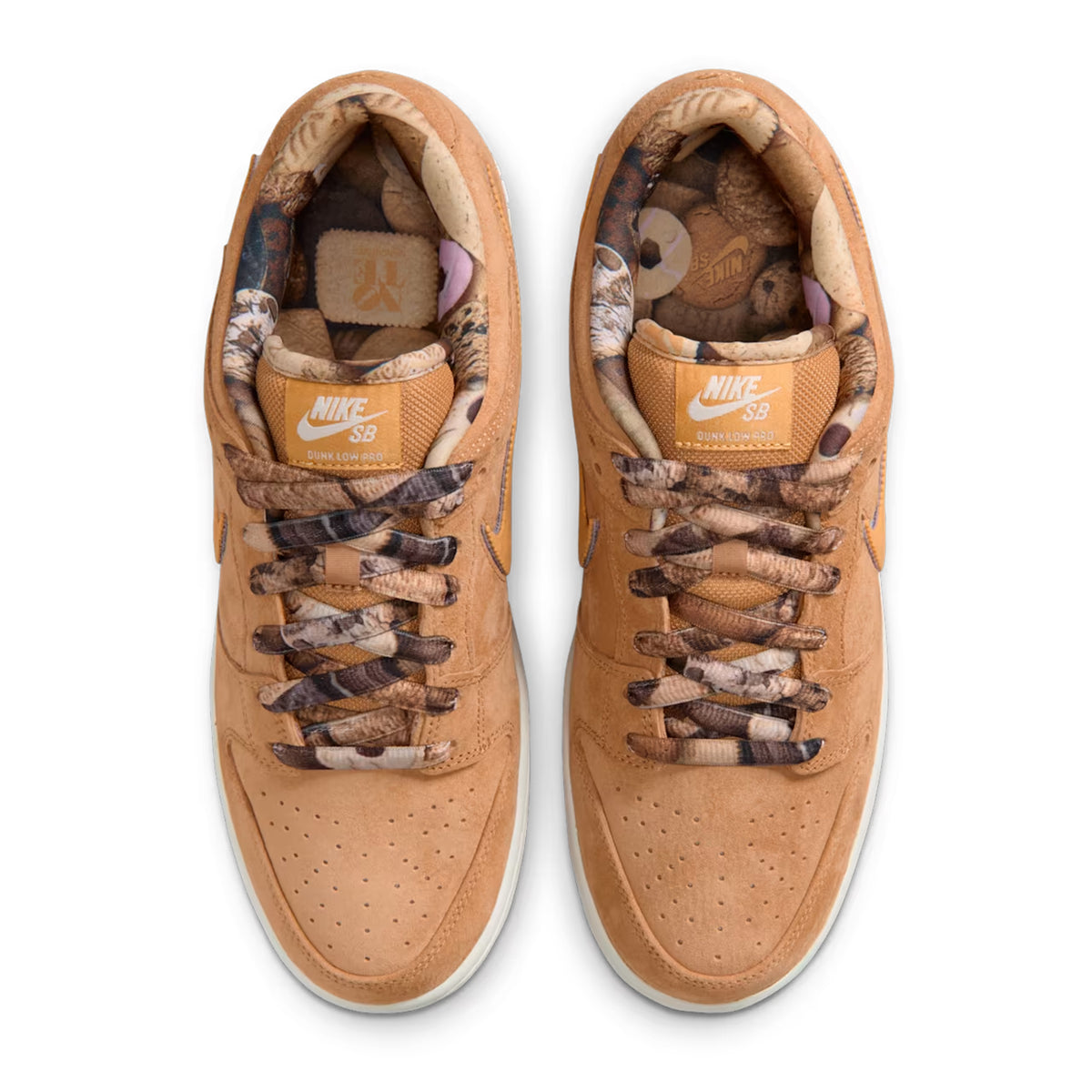 Note Manchester x Nike Dunk SB Low, Flax / Summit WhiteWhite
