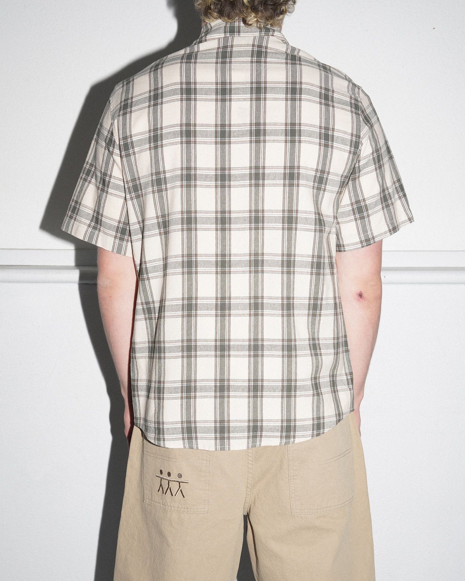 Patched S/S Shirt, Beige