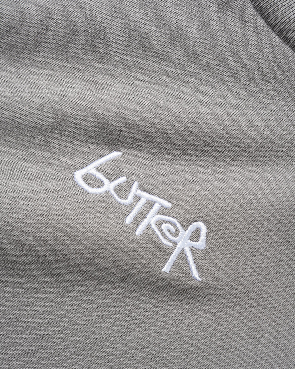 Tread Crewneck, Concrete / Moss