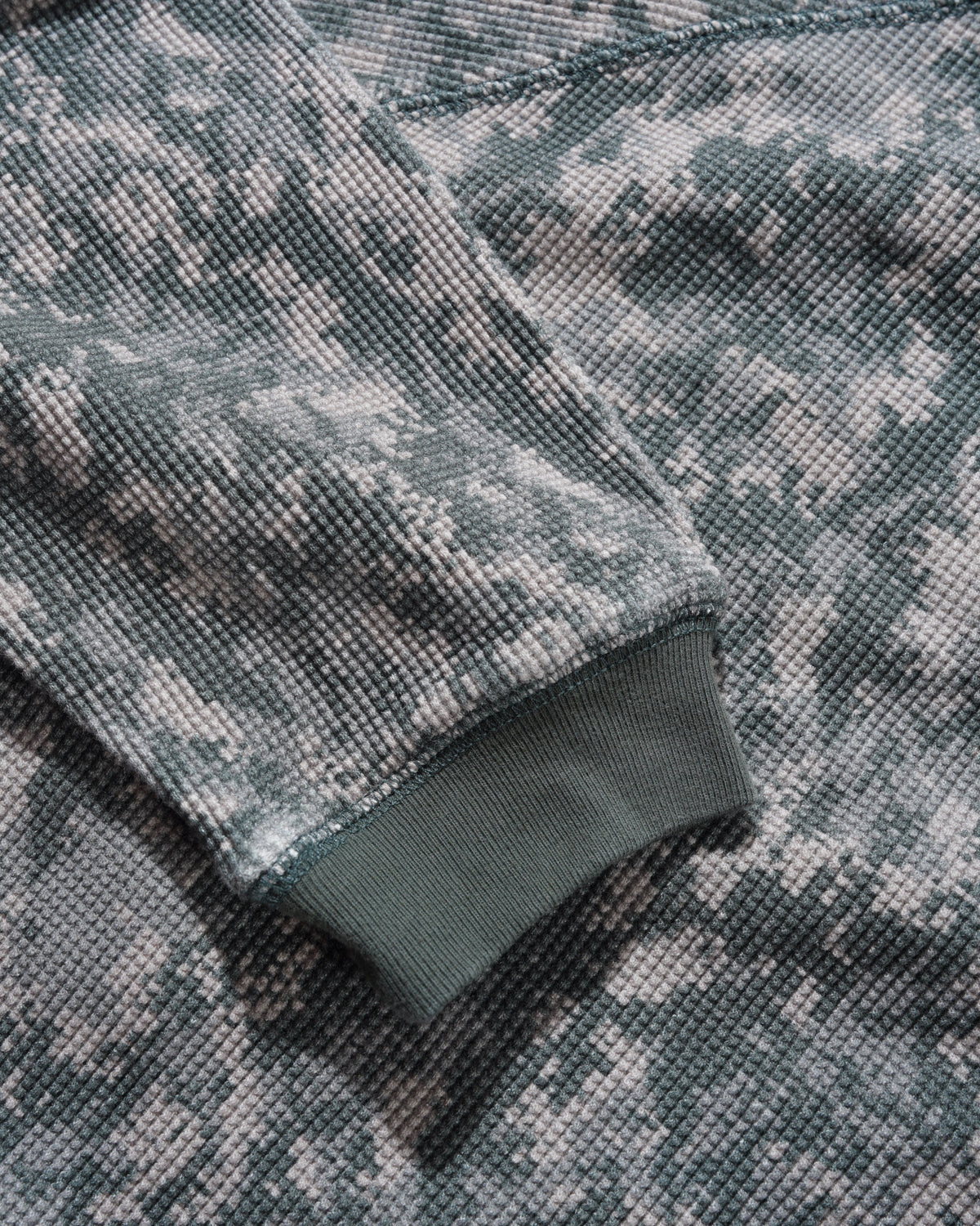 Waffle L/S Top, Digital Camo