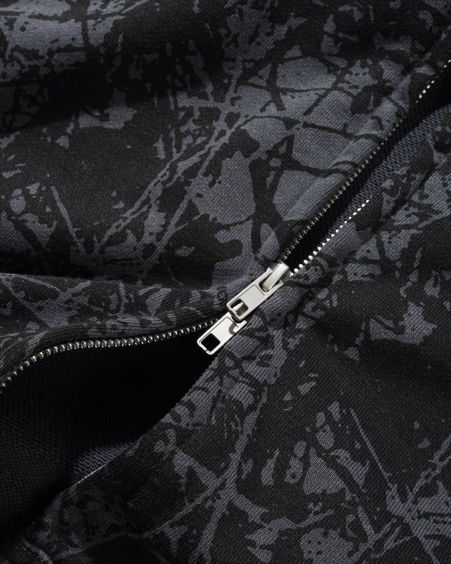 Woods Camo Zip-Thru Hood, Washed Black