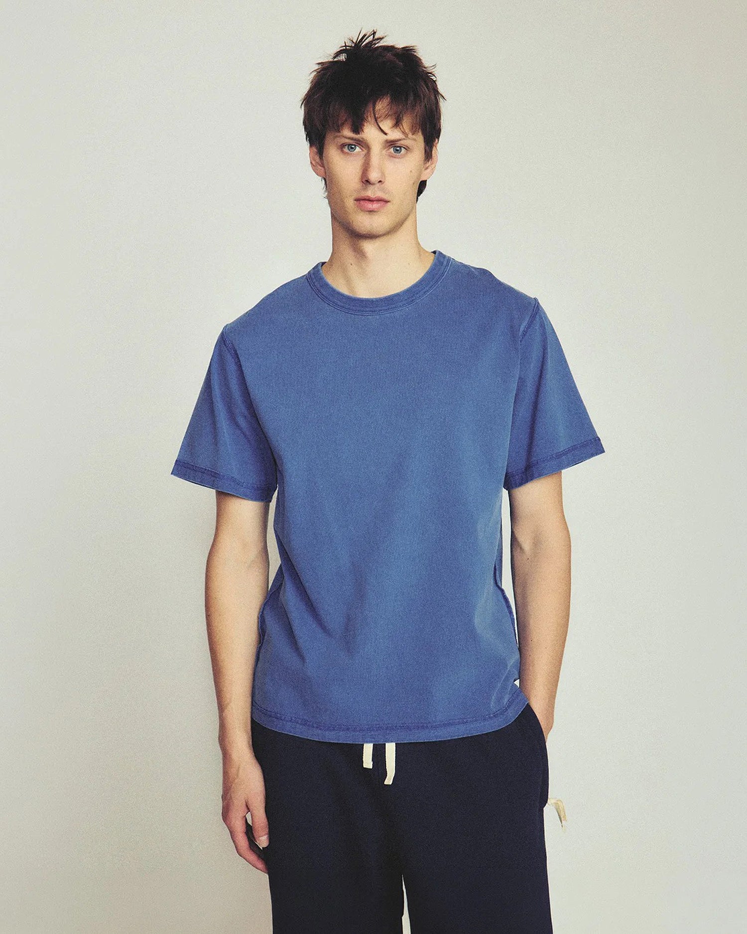 Blind Tee, Larriet Blue