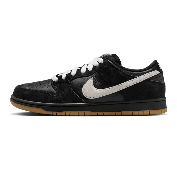 Nike SB Dunk Low Pro, Black / White / Black