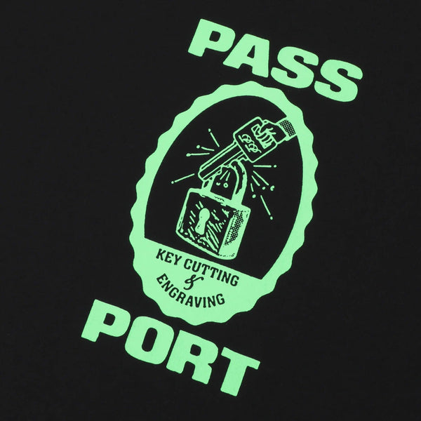 Pass~Port Hercu~locks Tee, Black