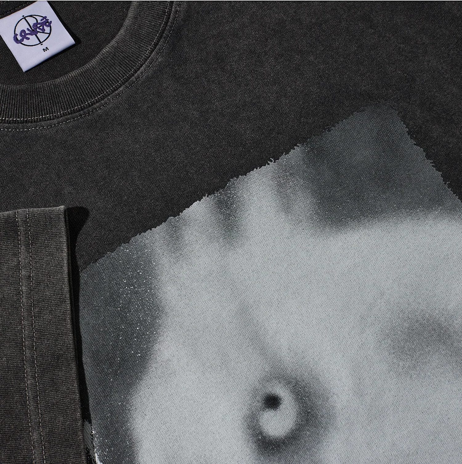 Rabbit Tee, Silver Black