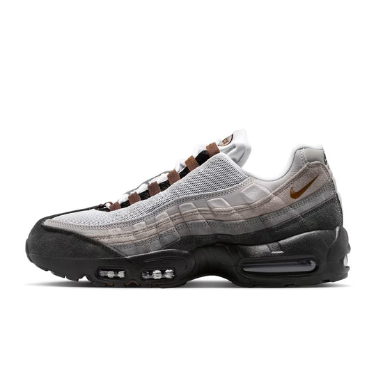 Nike SB Air Max 95, Black / Anthracite