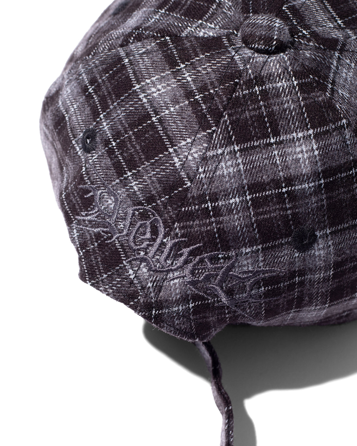 Checkmate Hat, Black / White